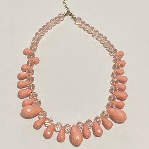 Elegant vintage  Pink Beaded Necklace